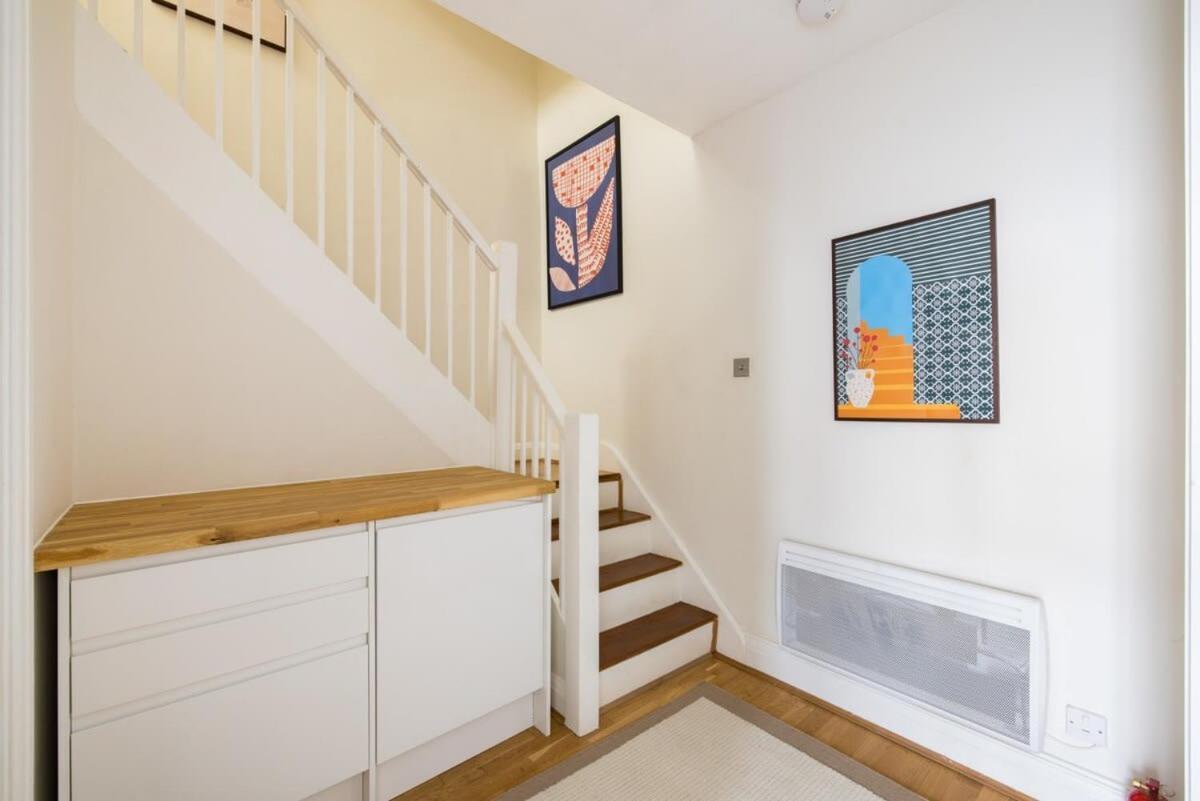 Appartamento Welcoming Flat With Sauna - Paddington Londra